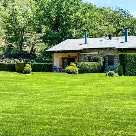 La Maison Du Fleuve Шале